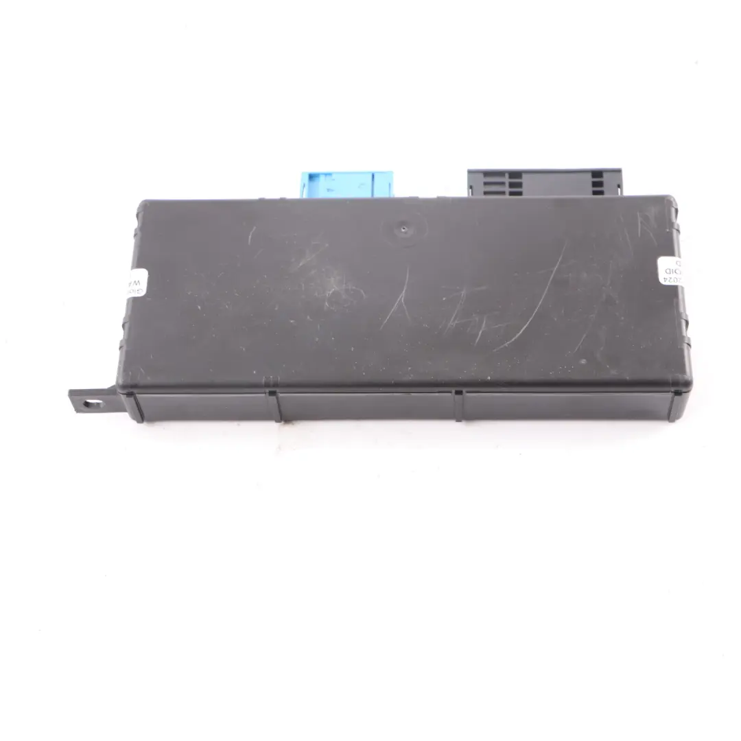 Central Gateway Modul Steuergerät Lear ZGW-02 4SK Lear für BMW F10 mit Teilenummer 9393660 BMW F10 Central Gateway Modul Steuergerät Lear ZGW-02 4SK Lear - SKU 9393660 - Teilenummer 9393660