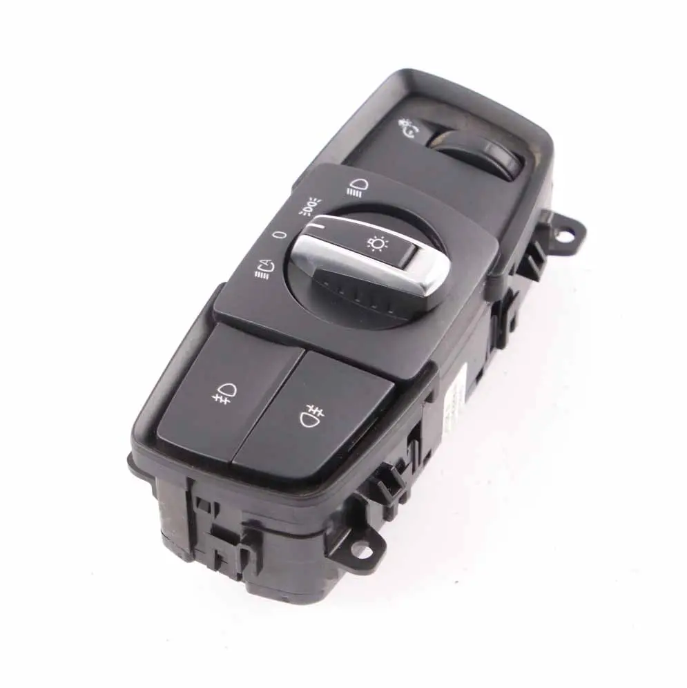Interruptor de Luz BMW F20 F30 F36 Elemento de Control Faro Negro para con número de pieza 9393947 Interruptor de Luz BMW F20 F30 F36 Elemento de Control Faro Negro - SKU 9393947 - Número de pieza 9393947