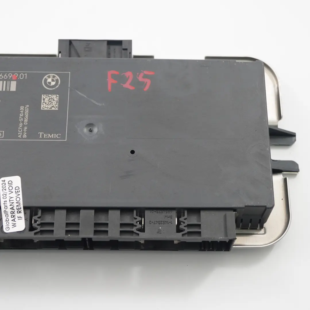 Fußraum leuchte Modul Steuergerät ECU FRM3 für BMW X3 F25 mit Teilenummer 9394669 BMW X3 F25 Fußraum leuchte Modul Steuergerät ECU FRM3 - SKU 9394669 - Teilenummer 9394669