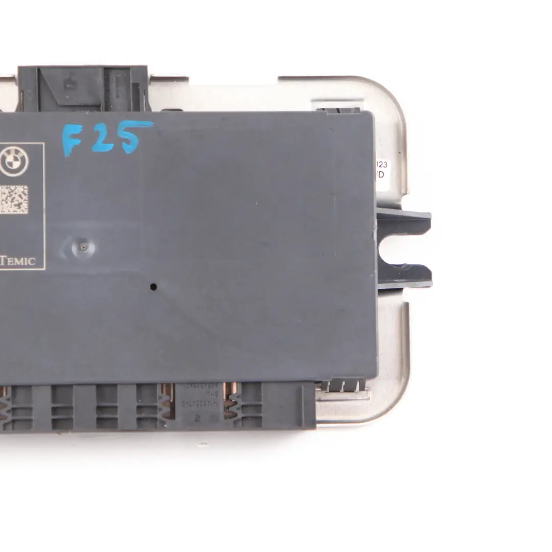 Footwell Light Control Module ECU Unit FRM3 III TEMIC to BMW F25 with Part number 9394670 BMW F25 Footwell Light Control Module ECU Unit FRM3 III TEMIC - SKU 9394670 - Part number 9394670