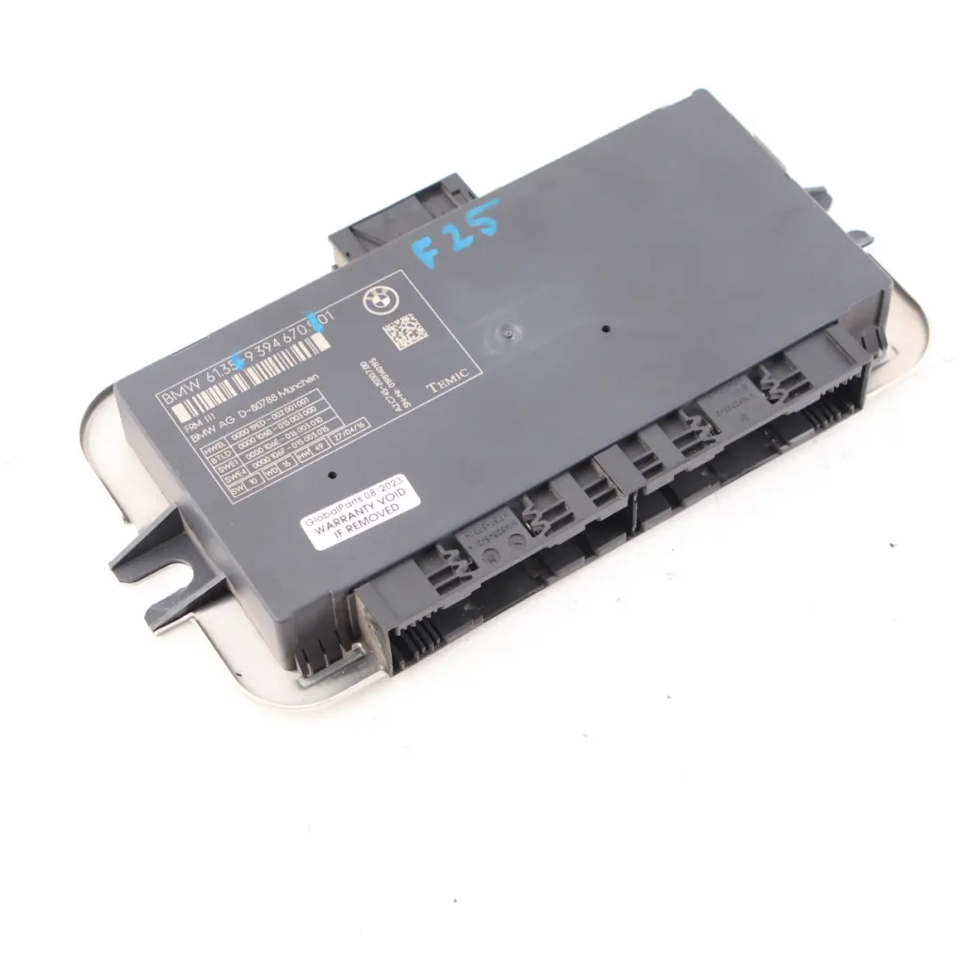 Footwell Light Control Module ECU Unit FRM3 III TEMIC to BMW F25 with Part number 9394670 BMW F25 Footwell Light Control Module ECU Unit FRM3 III TEMIC - SKU 9394670 - Part number 9394670