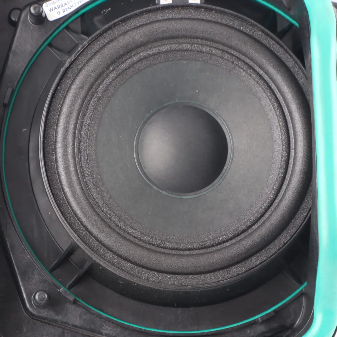 Głośnik Niskotonowy Lewy Subwoofer do BMW G30 G31 G32 GT o numerze 9395861 BMW G30 G31 G32 GT Głośnik Niskotonowy Lewy Subwoofer - SKU 9395861 - Numer Części 9395861