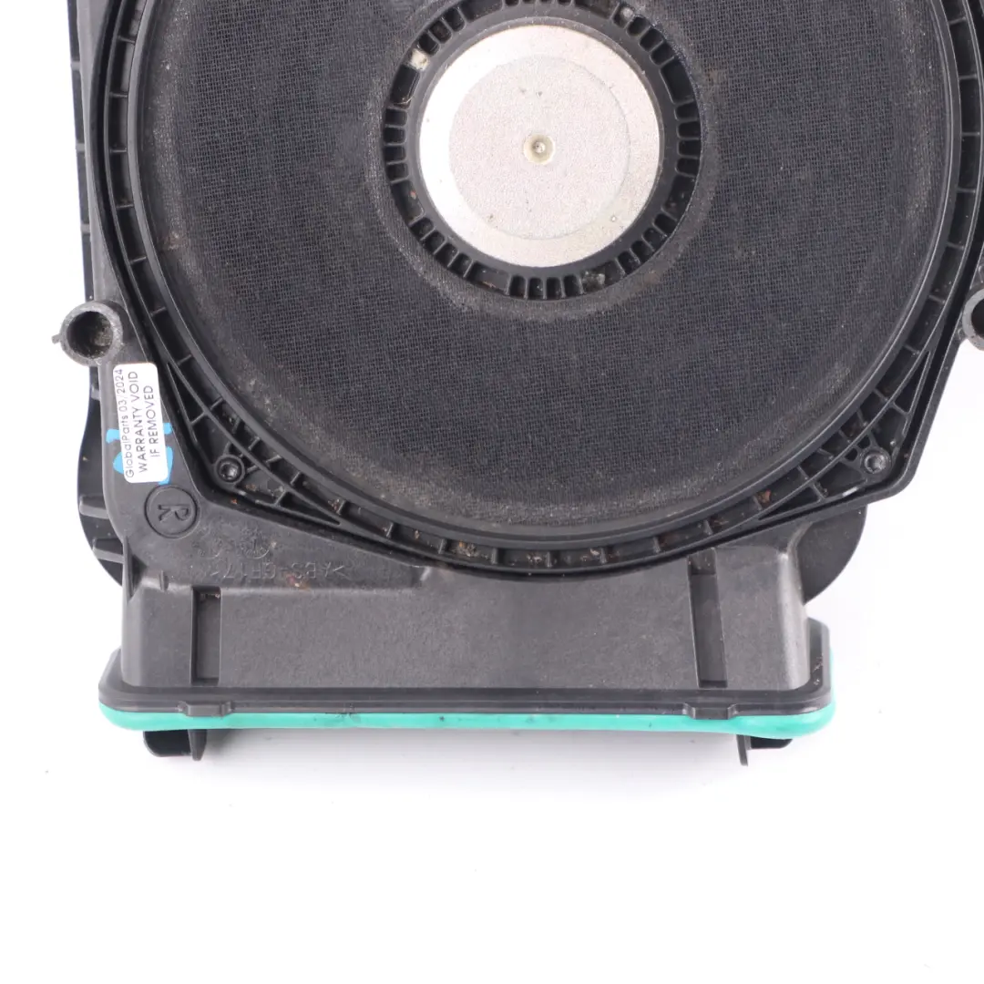 BMW G30 G31 G32 GT Altoparlante centrale bassi Subwoofer Woofer destro - SKU 9395862 - Numero di parte 9395862
