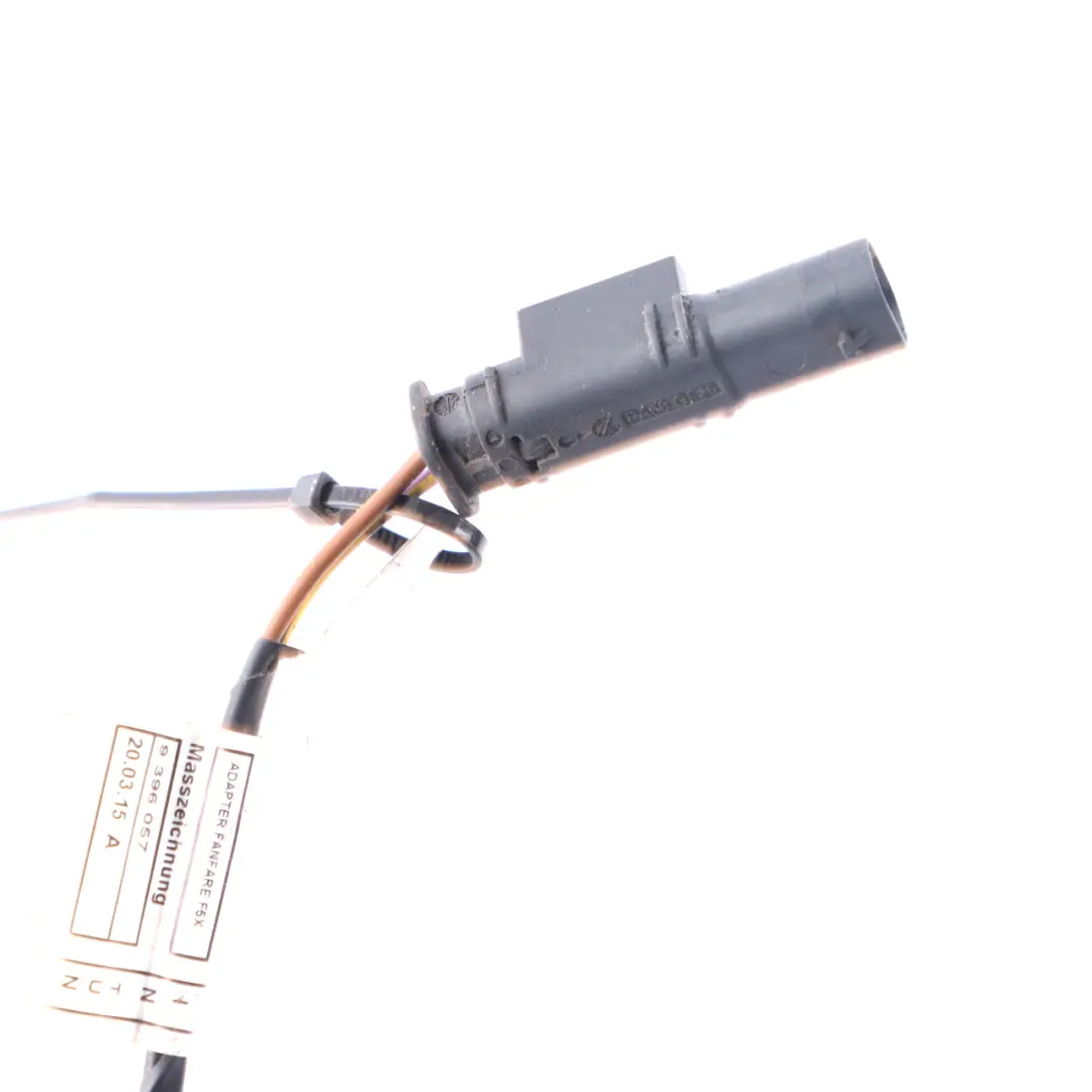 Pojedynczy Kabel Klaksona do Mini F55 F56 F57 o numerze 9396058 Mini F55 F56 F57 Pojedynczy Kabel Klaksona - SKU 9396058 - Numer Części 9396058