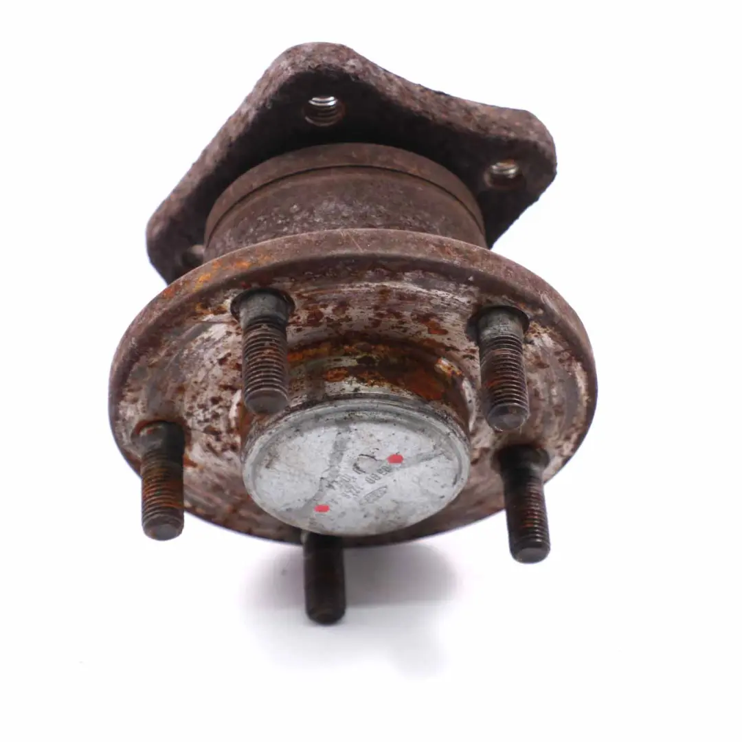 Portarruedas Eje Trasero Izquierdo Cubo para Ford Transit Connect con número de pieza 93BB1248AA Ford Transit Connect Portarruedas Eje Trasero Izquierdo Cubo - SKU 93BB1248AA - Número de pieza 93BB1248AA