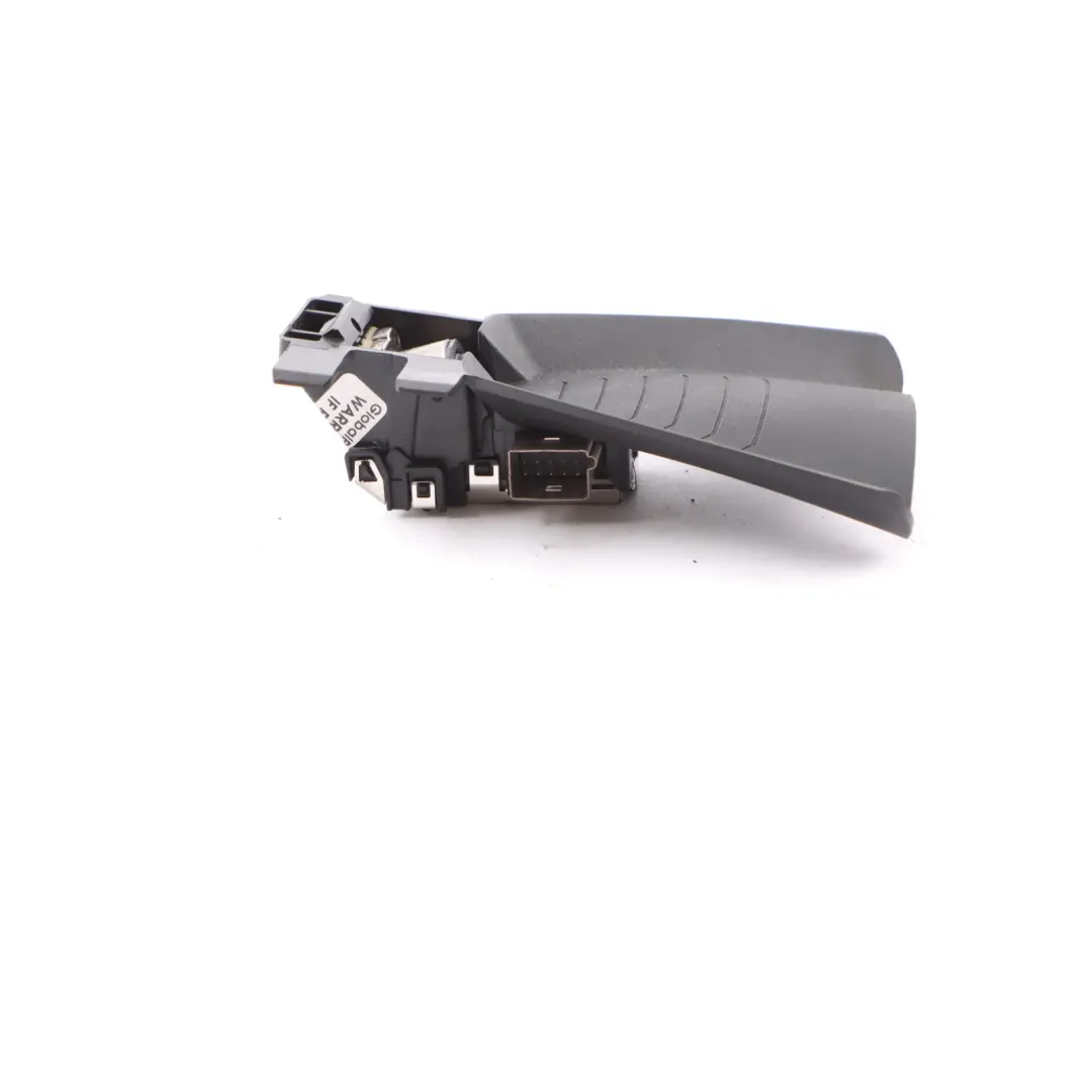 Lane Assistant Kafas Camera to Bmw 4 Series F32 F36 M4 F82 F83 with Part number 9458739 Bmw 4 Series F32 F36 M4 F82 F83 Lane Assistant Kafas Camera - SKU 9458739 - Part number 9458739