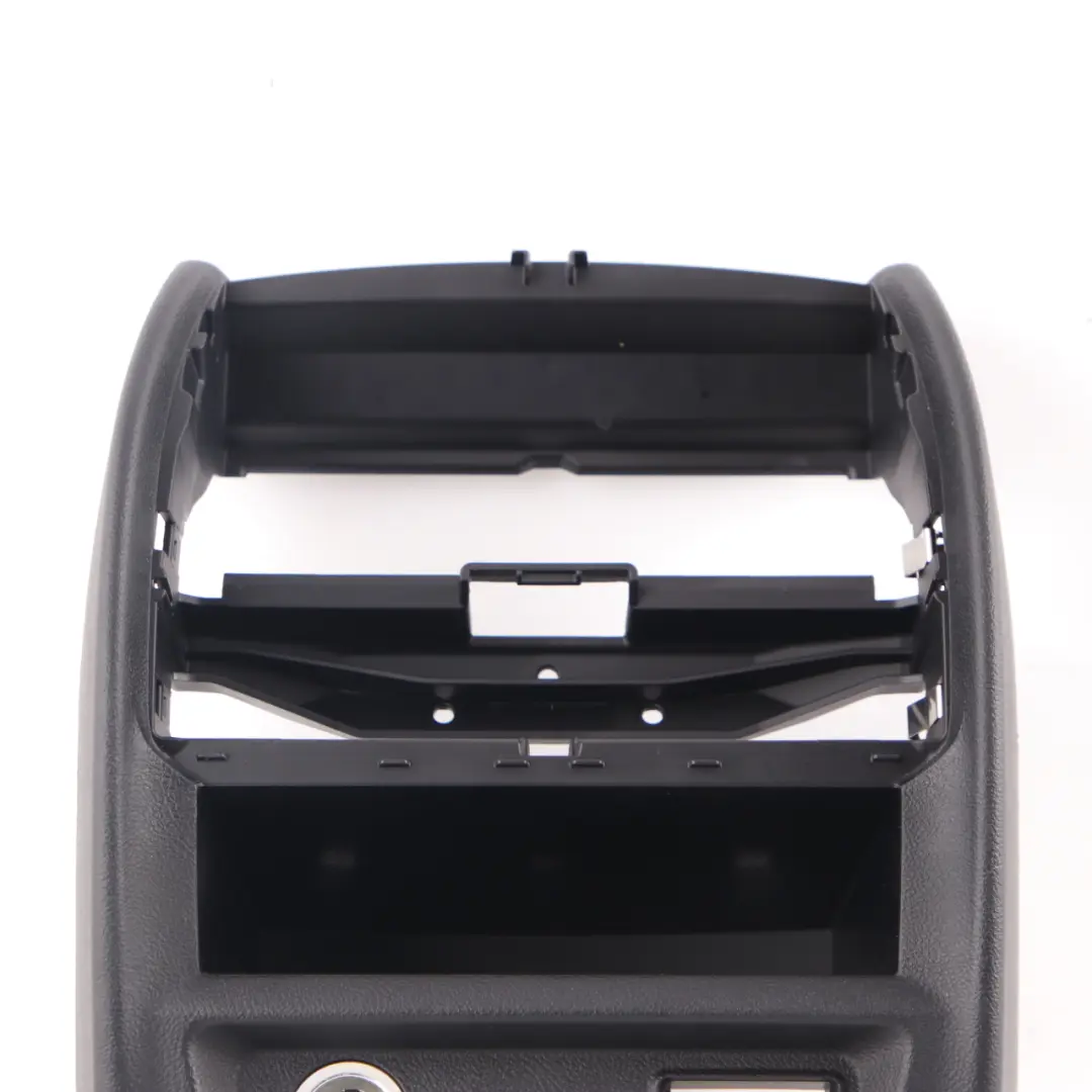 Centre Console BMW G30 G31 Air Vent Cover Covering Panel Black 9493421 to Rear with Part number 9461760 Rear Centre Console BMW G30 G31 Air Vent Cover Covering Panel Black 9493421 - SKU 9461760 - Part number 9461760
