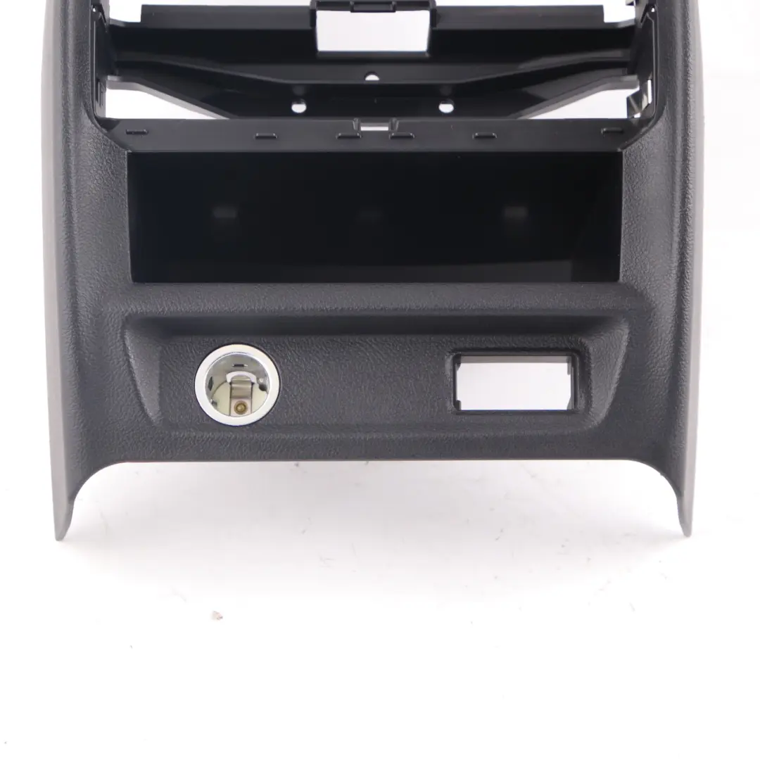 Centre Console BMW G30 G31 Air Vent Cover Covering Panel Black 9493421 to Rear with Part number 9461760 Rear Centre Console BMW G30 G31 Air Vent Cover Covering Panel Black 9493421 - SKU 9461760 - Part number 9461760