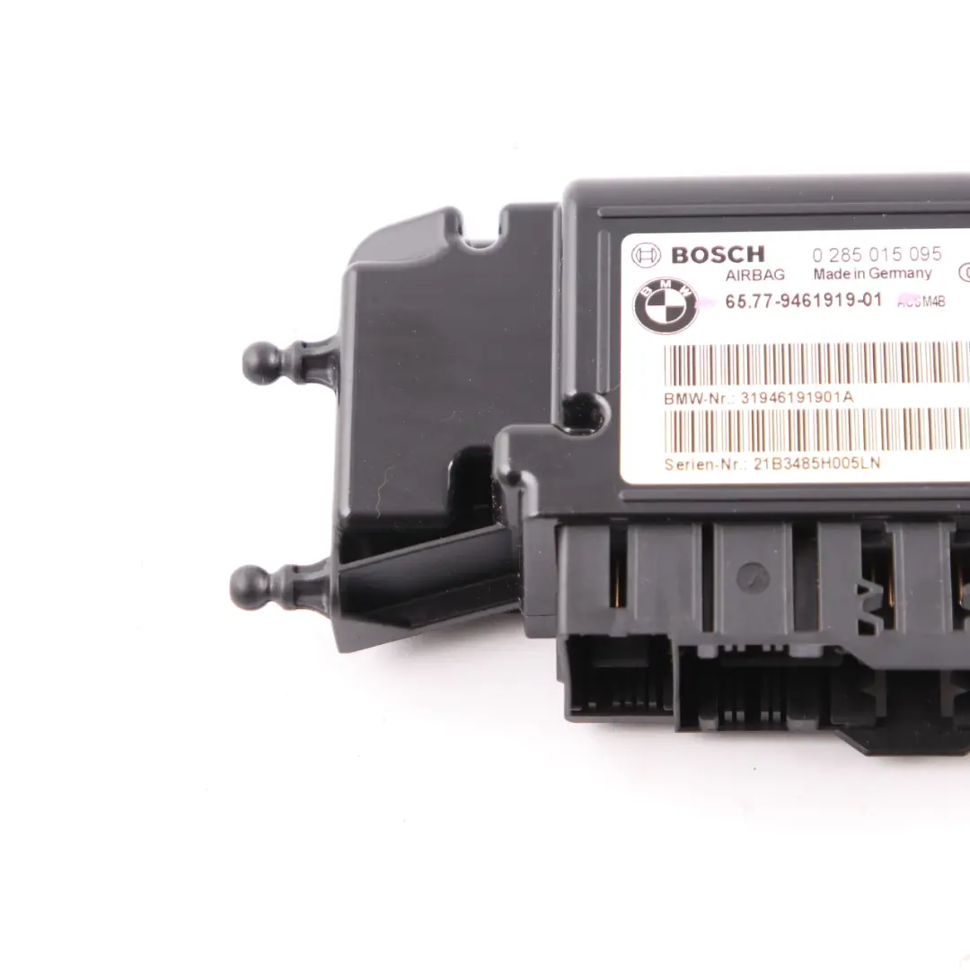 Airbag Control Unit Module 0285015095 to BMW F20 F21 F30 F31 with Part number 9461919 BMW F20 F21 F30 F31 Airbag Control Unit Module 0285015095 - SKU 9461919 - Part number 9461919