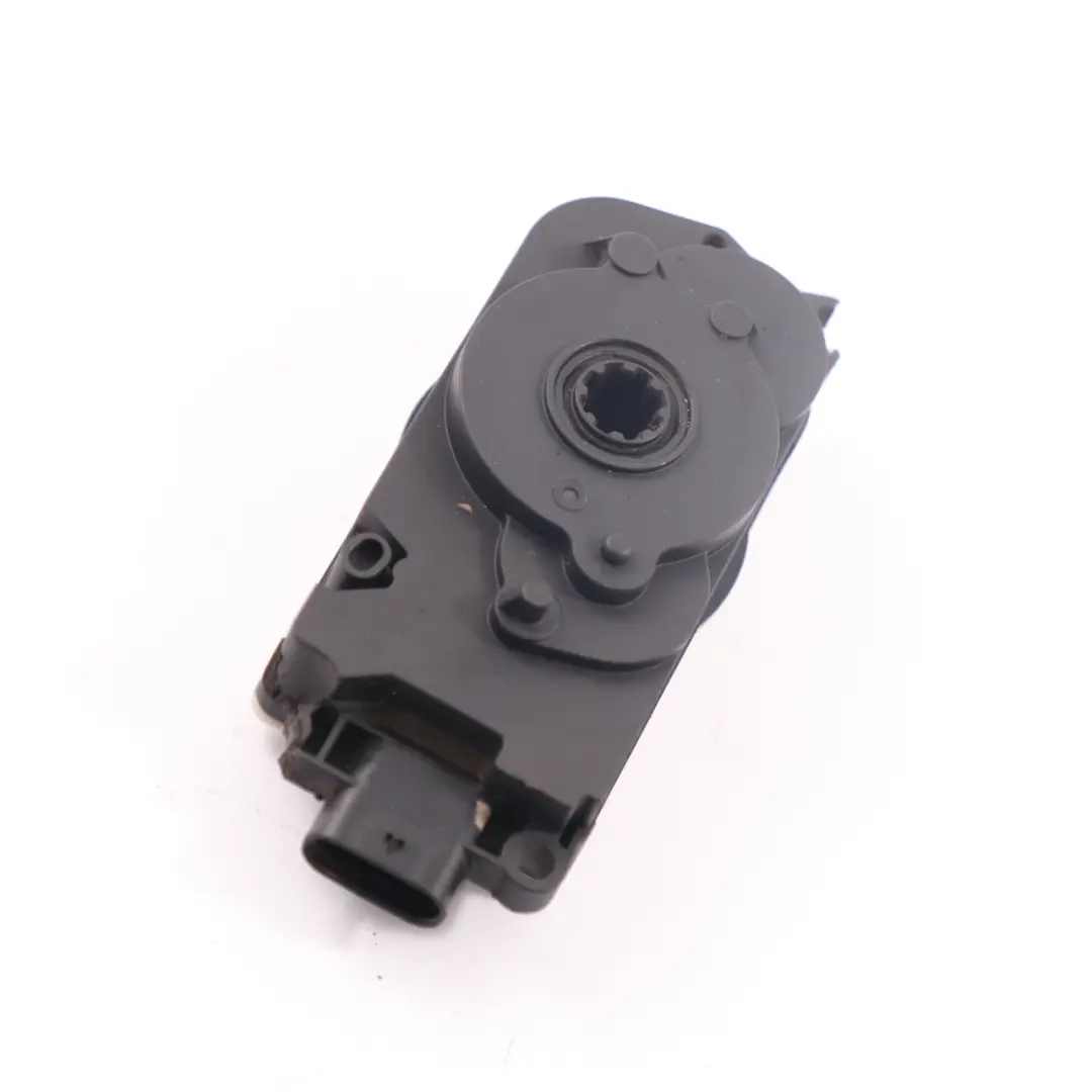 Motore otturatore griglia superiore Griglia Attiva Attuatore Griglia per BMW G20 con numero di parte 9464870 BMW G20 Motore otturatore griglia superiore Griglia Attiva Attuatore Griglia - SKU 9464870-1 - Numero di parte 9464870