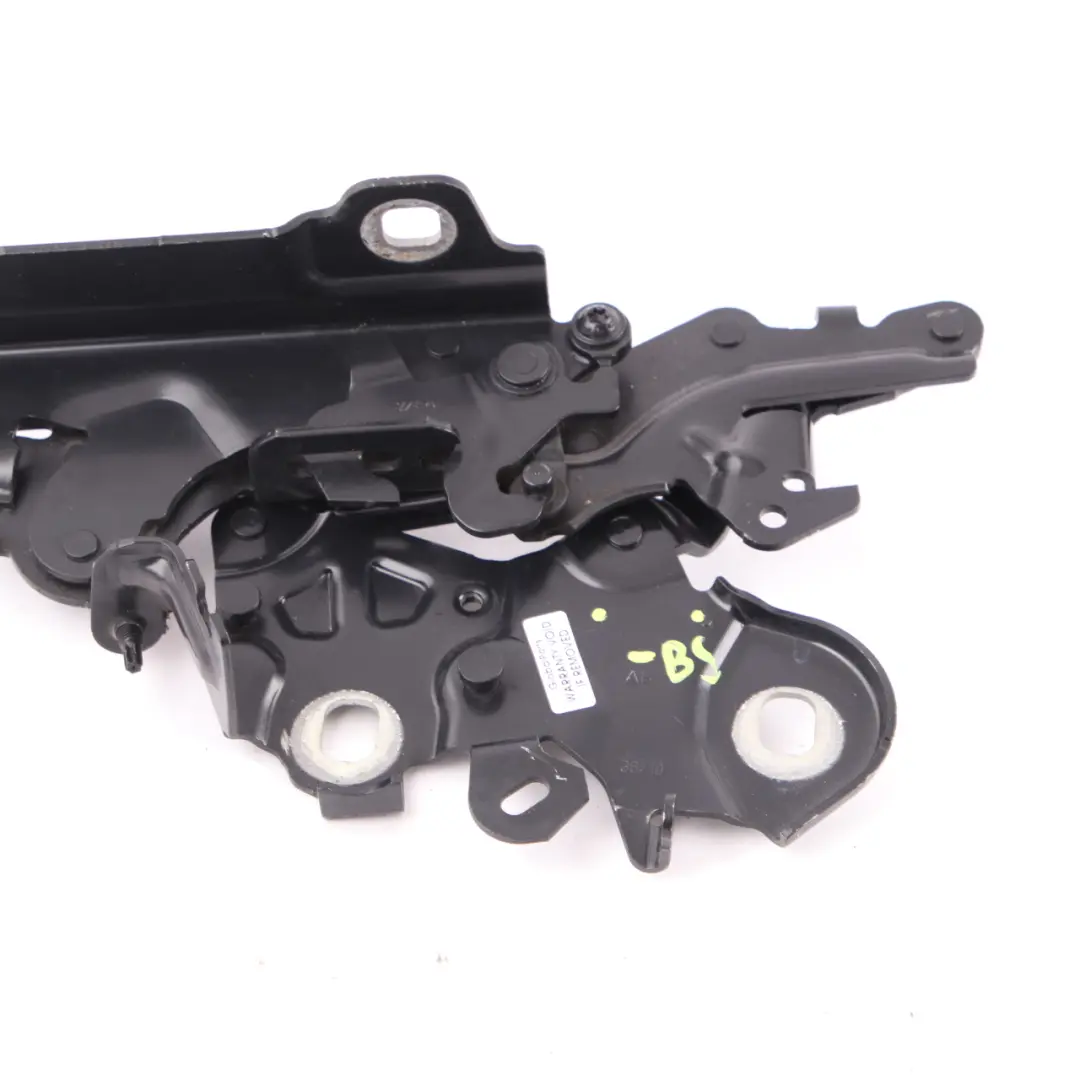 Hood Bonnet Hinge BMW F40 F44 Right O/S Engine Black Sapphire - 475 7450924 to with Part number 9465226 Hood Bonnet Hinge BMW F40 F44 Right O/S Engine Black Sapphire - 475 7450924 - SKU 9465226-BS - Part number 9465226