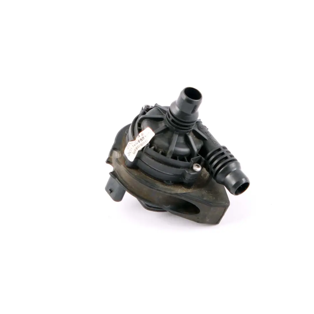 Bomba de agua auxiliar para BMW F40 F45 Mini Countryman F60 con número de pieza 9470972 BMW F40 F45 Mini Countryman F60 Bomba de agua auxiliar - SKU 9470972 - Número de pieza 9470972
