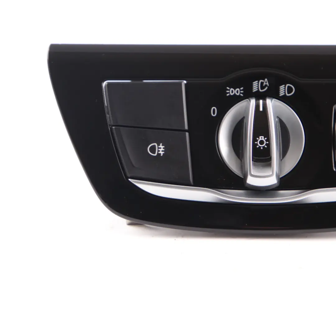 Light Switch BMW F90 M5 G30 Headlight Control Element Unit Panel Button to with Part number 9472969 Light Switch BMW F90 M5 G30 Headlight Control Element Unit Panel Button - SKU 9472969 - Part number 9472969