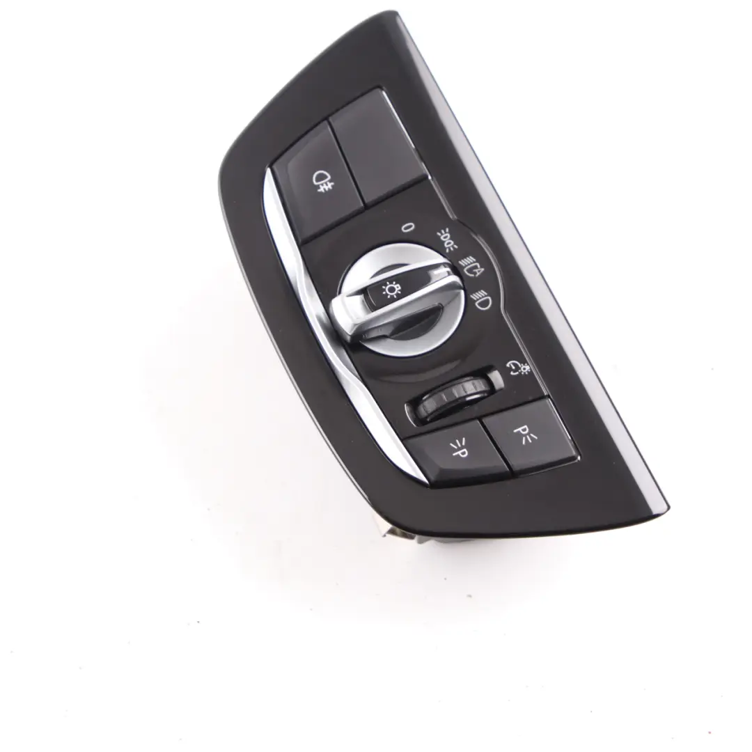 Light Switch BMW F90 M5 G30 Headlight Control Element Unit Panel Button to with Part number 9472969 Light Switch BMW F90 M5 G30 Headlight Control Element Unit Panel Button - SKU 9472969 - Part number 9472969