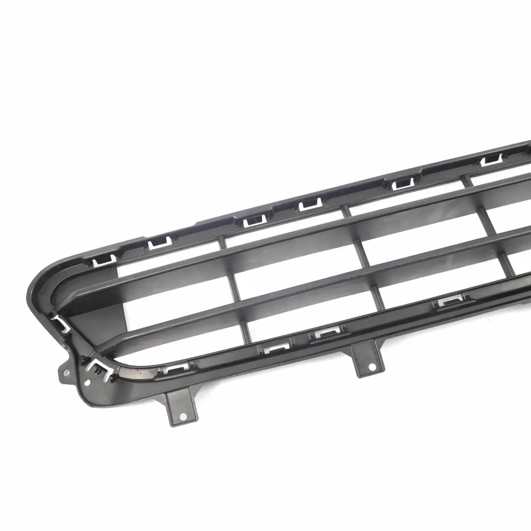 Pare-chocs avant Countryman Grille d'aeration centrale pour Mini F60 LCI à propos du numéro de pièce 9477040 Mini F60 LCI Pare-chocs avant Countryman Grille d'aeration centrale - SKU 9477040 - Numéro de pièce 9477040