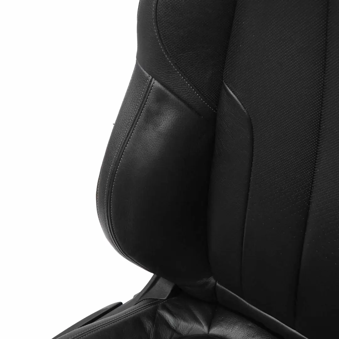 Asiento Delantero Derecho Sport Calefaccionado Cuero Dakota Ventilado para BMW F40 con número de pieza 9478044 BMW F40 Asiento Delantero Derecho Sport Calefaccionado Cuero Dakota Ventilado - SKU 9478044-1 - Número de pieza 9478044