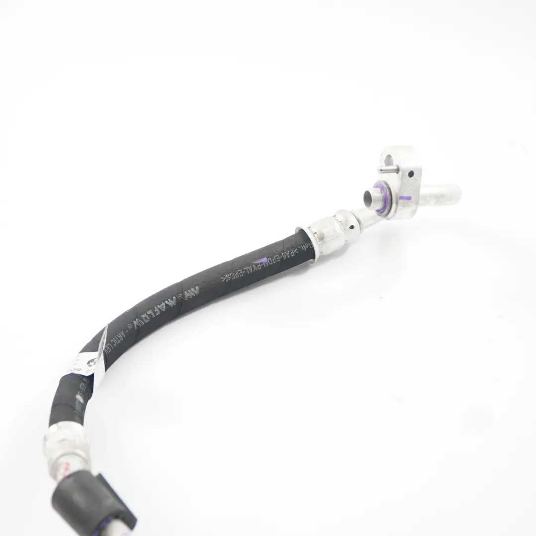 Tubo Flessibile Refrigerante Aria Condizionata BMW F40 Mini F60 B48E per con numero di parte 9490509 Tubo Flessibile Refrigerante Aria Condizionata BMW F40 Mini F60 B48E - SKU 9490509 - Numero di parte 9490509