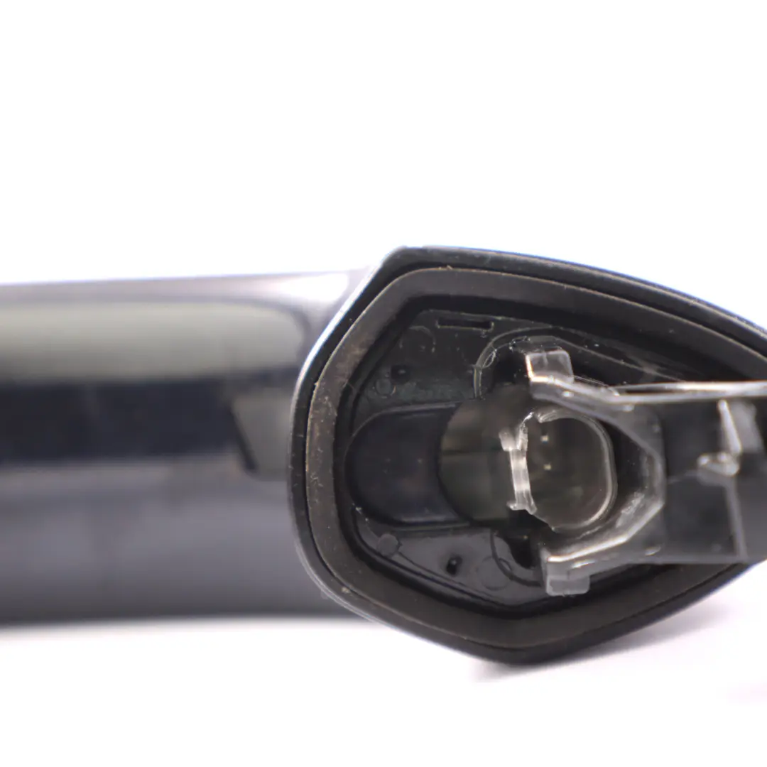 Klamka Drzwi Prawy Przód Czarna do BMW F40 G30 o numerze 9491458 BMW F40 G30 Klamka Drzwi Prawy Przód Czarna - SKU 9491458-car - Numer Części 9491458