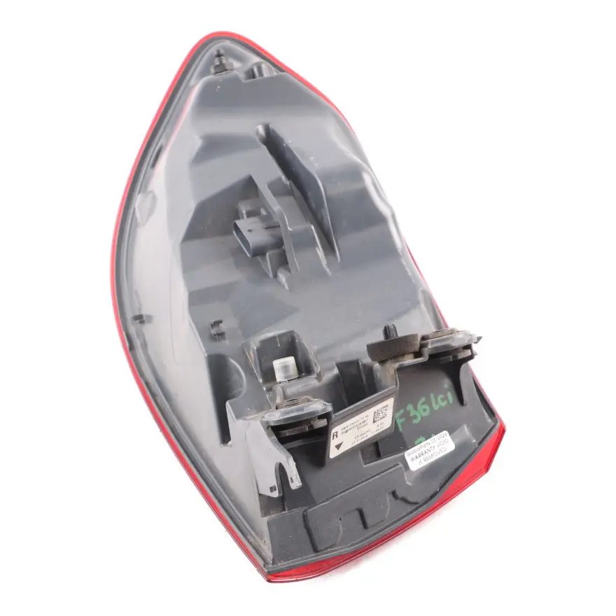 Lamp BMW F32 F33 F36 F82 M4 Light Side Panel Right O/S Black Line to Rear with Part number 9491576 Rear Lamp BMW F32 F33 F36 F82 M4 Light Side Panel Right O/S Black Line - SKU 9491576 - Part number 9491576