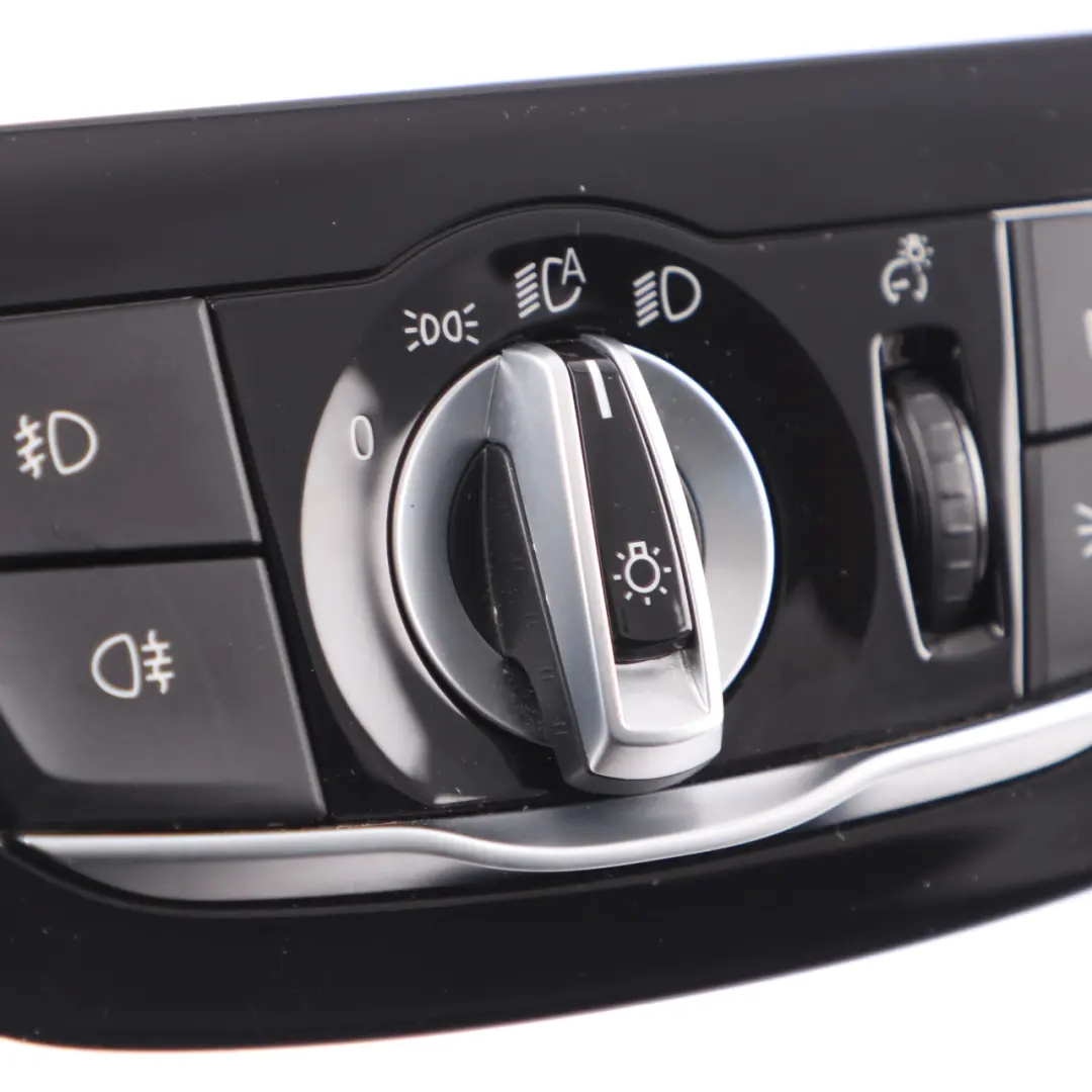 Lichtschalter BMW G30 G31 F90 M5 G32GT Lichtsteuergerät Schalter Schwarz für mit Teilenummer 9493734 Lichtschalter BMW G30 G31 F90 M5 G32GT Lichtsteuergerät Schalter Schwarz - SKU 9493734 - Teilenummer 9493734