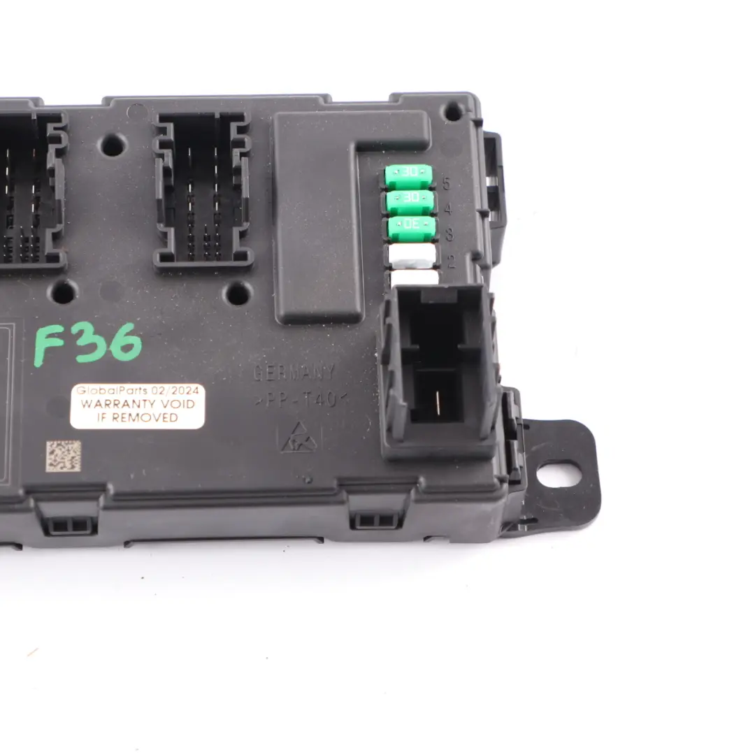 Fuse Box Body Control Unit Module REM V2 to BMW F20 F21 F22 F30 F31 F32 F36 with Part number 9499002 BMW F20 F21 F22 F30 F31 F32 F36 Fuse Box Body Control Unit Module REM V2 - SKU 9499002 - Part number 9499002