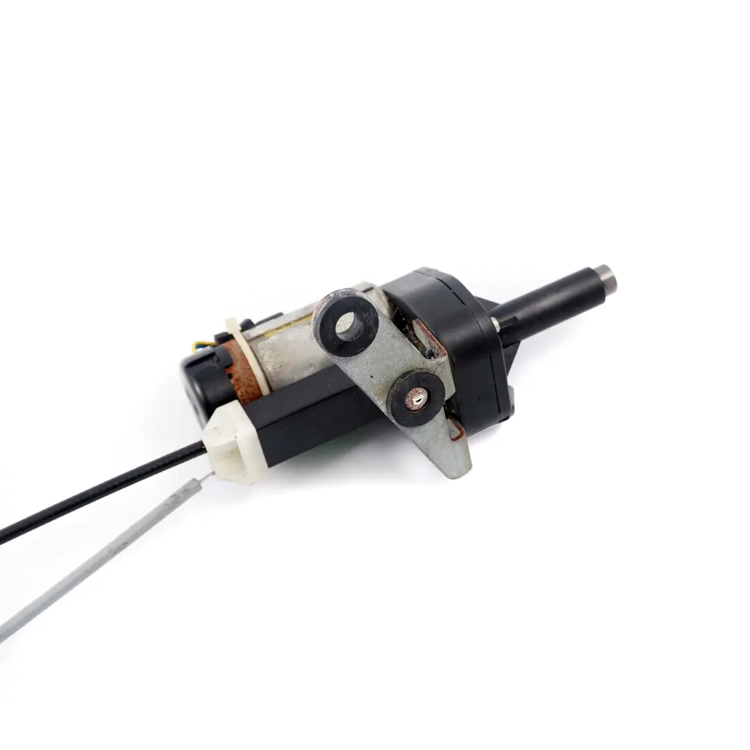 Attuatore motore regolazione sedile anteriore sinistro per BMW E60 E65 con numero di parte 9505600 BMW E60 E65 Attuatore motore regolazione sedile anteriore sinistro - SKU 9505600-1 - Numero di parte 9505600