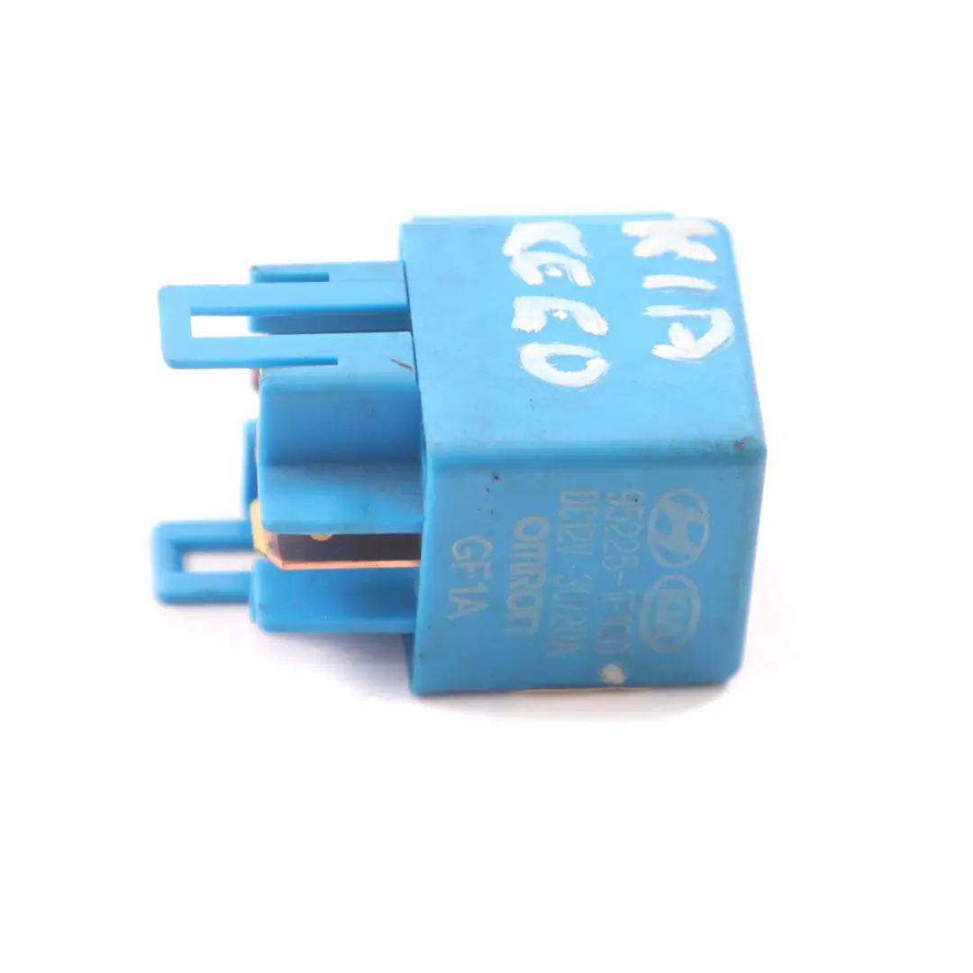 Unit 5 Pins 30/20A Blue to Kia Ceed Sportage Hyundai Relay with Part number 95225-1F100 Kia Ceed Sportage Hyundai Relay Unit 5 Pins 30/20A Blue - SKU 95225-1F100 - Part number 95225-1F100