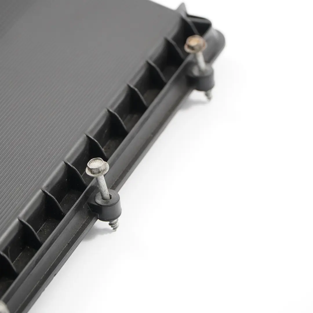 Górna Pokrywa Puszki Filtra Powietrza 9116609 do Opel Combo 1.3 CDTi o numerze 95513378 Opel Combo 1.3 CDTi Górna Pokrywa Puszki Filtra Powietrza 9116609 - SKU 95513378-1 - Numer Części 95513378