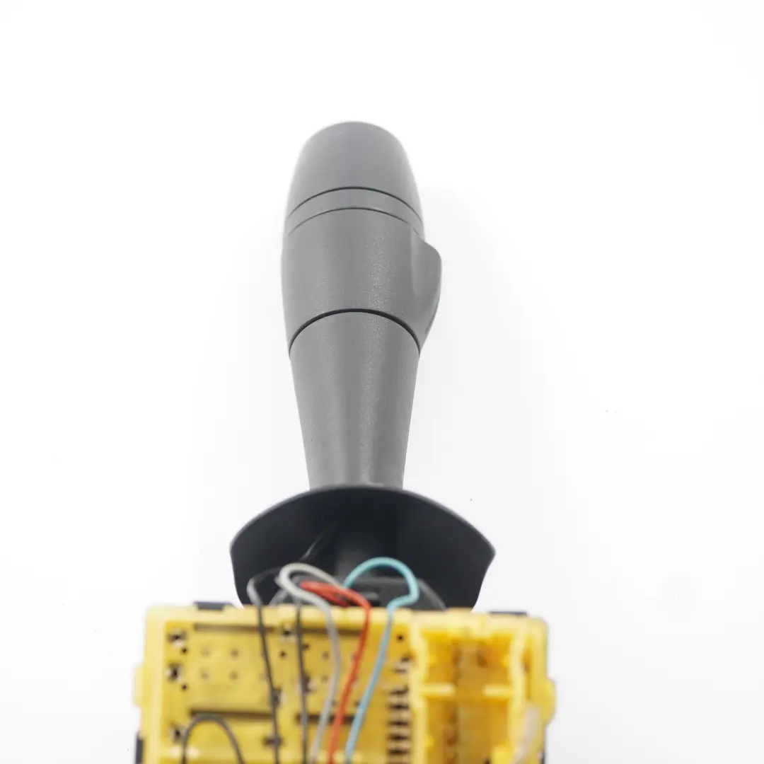 Columna de Dirección Limpiaparabrisas Interruptor para Opel Vivaro B Trafic con número de pieza 95517227 Opel Vivaro B Trafic Columna de Dirección Limpiaparabrisas Interruptor - SKU 95517227 - Número de pieza 95517227