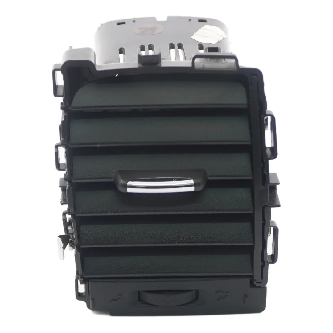 Vent Dashboard Dash Left N/S Centre Nozzle Grille to Vauxhall Vivaro B Air with Part number 95517494 Vauxhall Vivaro B Air Vent Dashboard Dash Left N/S Centre Nozzle Grille - SKU 95517494 - Part number 95517494