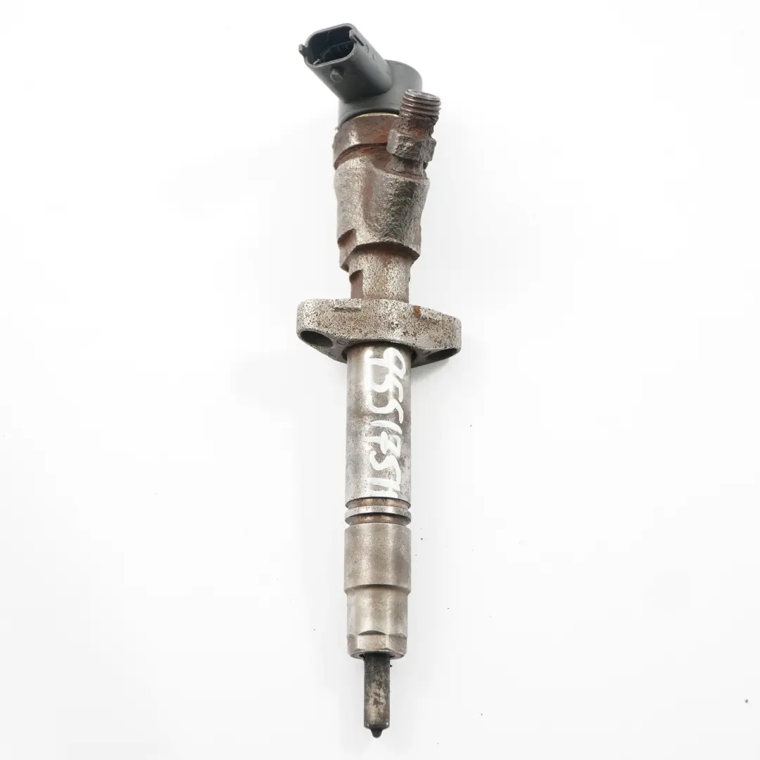 Einspritzdüse für Opel Movano A Renault Trafic II 2.5 CDTI Diesel mit Teilenummer 95517511 Opel Movano A Renault Trafic II 2.5 CDTI Diesel Einspritzdüse - SKU 95517511 - Teilenummer 95517511