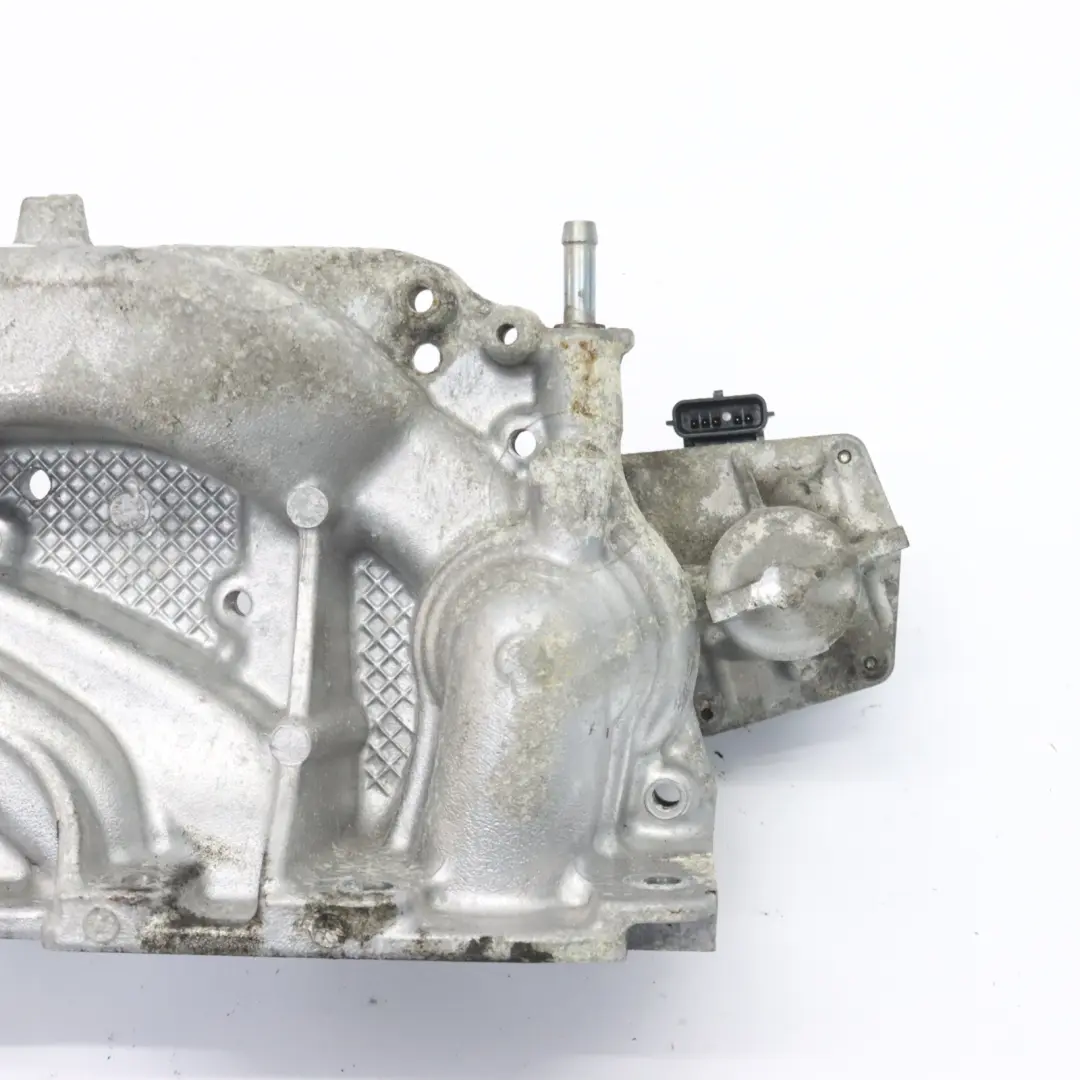Intake Manifold Opel Vivaro B Renault Trafic III Diesel 1.6 dCi to Air with Part number 95517892 Air Intake Manifold Opel Vivaro B Renault Trafic III Diesel 1.6 dCi - SKU 95517892 - Part number 95517892
