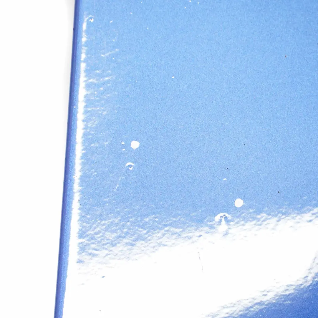 Pannello laterale parafango anteriore destro Estoril Blue Metallic - B45 per BMW F30 con numero di parte 9621598 BMW F30 Pannello laterale parafango anteriore destro Estoril Blue Metallic - B45 - SKU 9621598-EB1 - Numero di parte 9621598