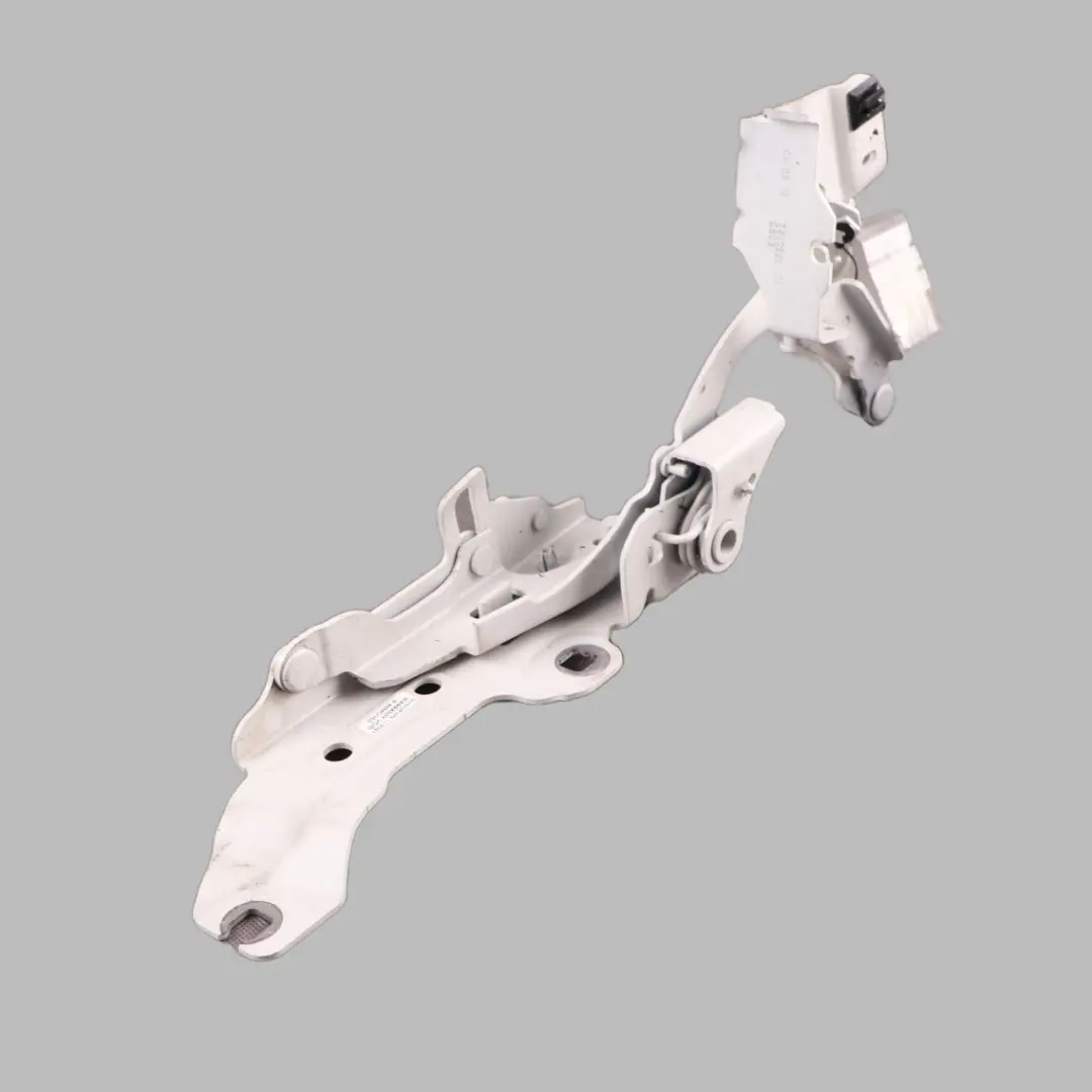Hinge Bonnet Left N/S Hood Engine Cover Hinge Alpine White 300 to BMW F45 F46 with Part number 7391033 BMW F45 F46 Hinge Bonnet Left N/S Hood Engine Cover Hinge Alpine White 300 - SKU 9632501-AW - Part number 7391033