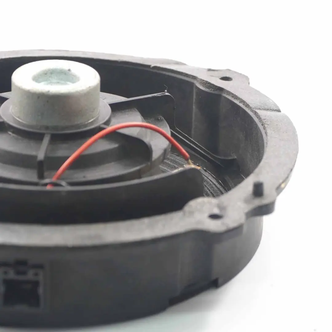 Door Speaker Left N/S Audio Loudspeaker to Kia Ceed 1 Rear with Part number 963301H010 Kia Ceed 1 Rear Door Speaker Left N/S Audio Loudspeaker - SKU 963301H010 - Part number 963301H010