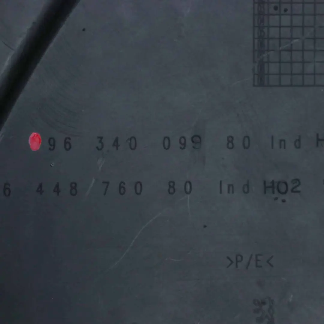 Radkasten vorne links Radzierblende Schmutzfänger für Peugeot 307 mit Teilenummer 9634009980 Peugeot 307 Radkasten vorne links Radzierblende Schmutzfänger - SKU 9634009980 - Teilenummer 9634009980