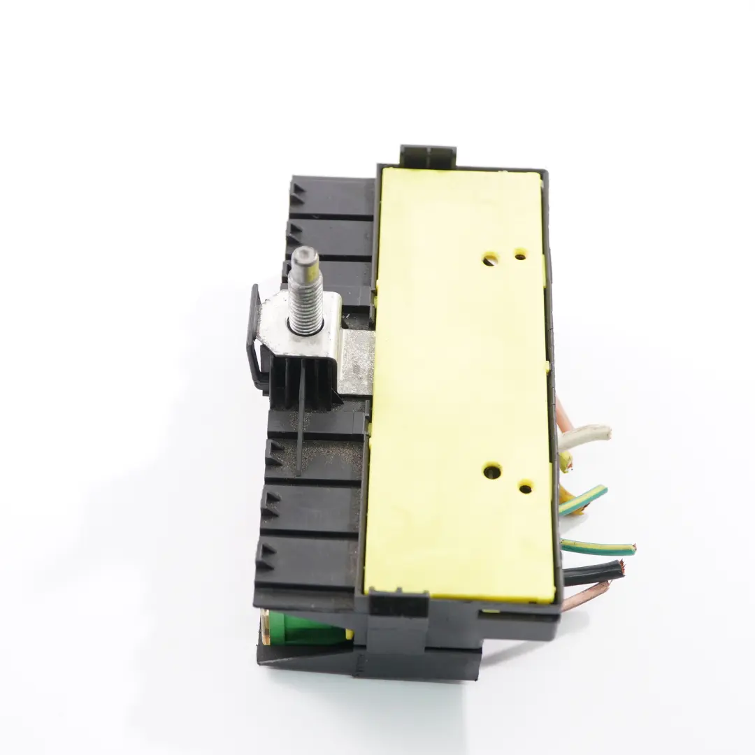 Fuse Box Peugeot 207 308 Battery Terminal Control Unit Module to with Part number 9636079380 Fuse Box Peugeot 207 308 Battery Terminal Control Unit Module - SKU 9636079380 - Part number 9636079380