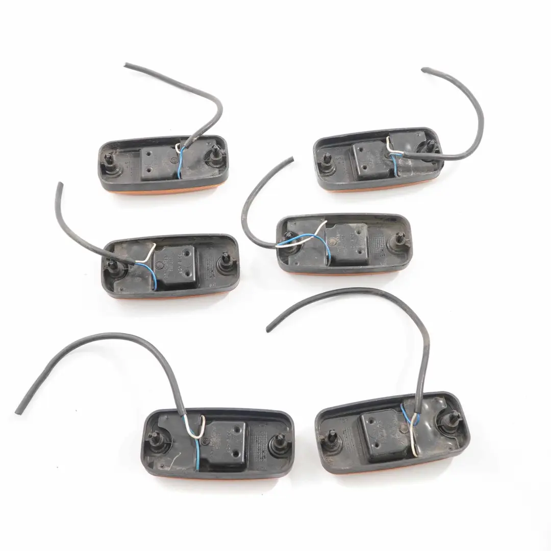 Mercedes Sprinter W906 Luz de balizamiento lateral LED HELLA Set - SKU 963639 - Número de pieza 963639