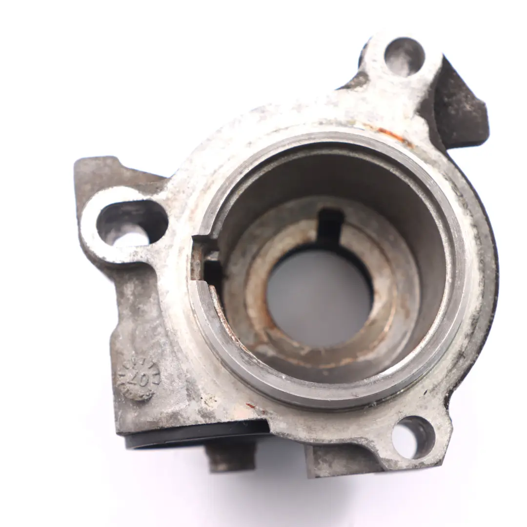  Citroen C4 Peugeot Berlingo Boîtier de boîte vitesses Support Boîtier - SKU 9637319210 - Numéro de pièce 9637319210