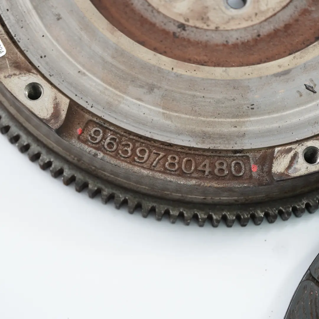 Citroen Berlingo B9 1.6 HDI Juego de volante de inercia para con número de pieza 9639780480 Citroen Berlingo B9 1.6 HDI Juego de volante de inercia - SKU 9639780480 - Número de pieza 9639780480