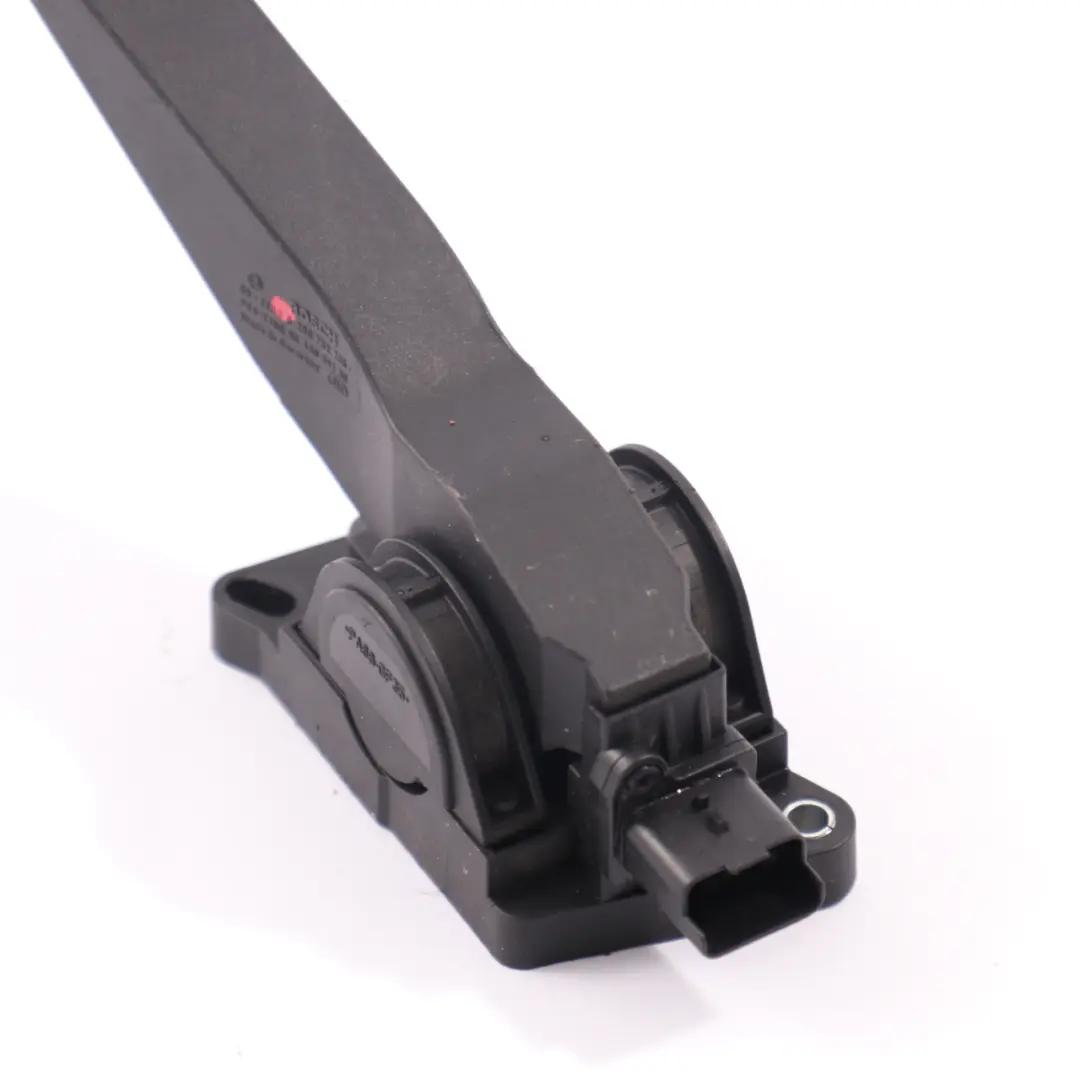 Pedal del acelerador Gas Unidad de montaje para Peugeot 307 con número de pieza 9643059280 Peugeot 307 Pedal del acelerador Gas Unidad de montaje - SKU 9643059280 - Número de pieza 9643059280