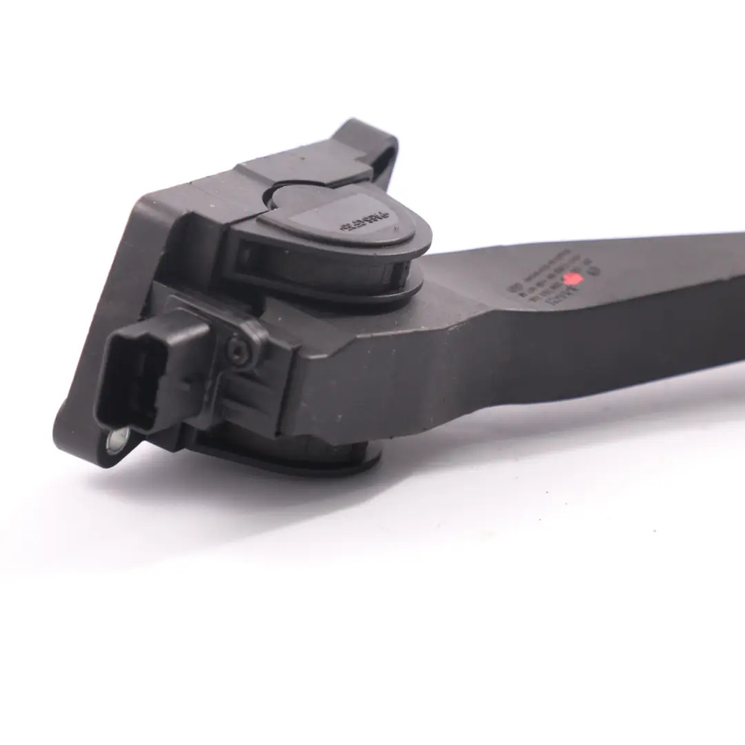 Pedal del acelerador Gas Unidad de montaje para Peugeot 307 con número de pieza 9643059280 Peugeot 307 Pedal del acelerador Gas Unidad de montaje - SKU 9643059280 - Número de pieza 9643059280