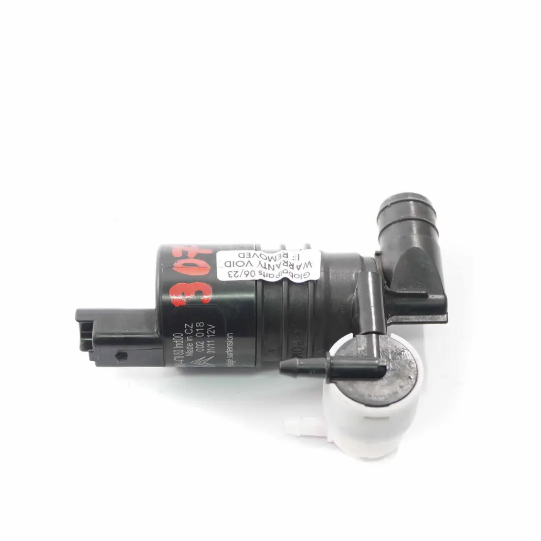 Windscreen Washer Wash Pump Windscreen Fluid Tank Unit to Peugeot 307 with Part number 9643447980 Peugeot 307 Windscreen Washer Wash Pump Windscreen Fluid Tank Unit - SKU 9643447980 - Part number 9643447980