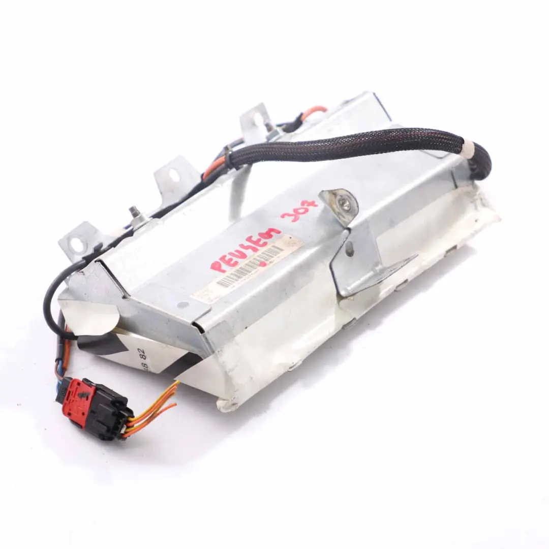 Airbag Lato Passeggero Cruscotto Anteriore Air Bag per Peugeot 307 con numero di parte 9645001180 Peugeot 307 Airbag Lato Passeggero Cruscotto Anteriore Air Bag - SKU 9645001180 - Numero di parte 9645001180