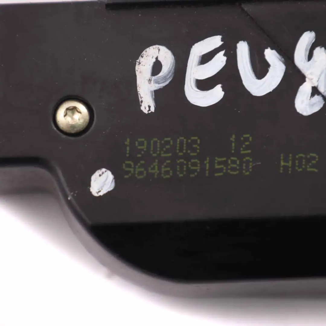 Boot Trunk Lid Lock Latch Catch Mechanism Rear to Peugeot 307 Tailgate with Part number 9646091580 Peugeot 307 Tailgate Boot Trunk Lid Lock Latch Catch Mechanism Rear - SKU 9646091580 - Part number 9646091580