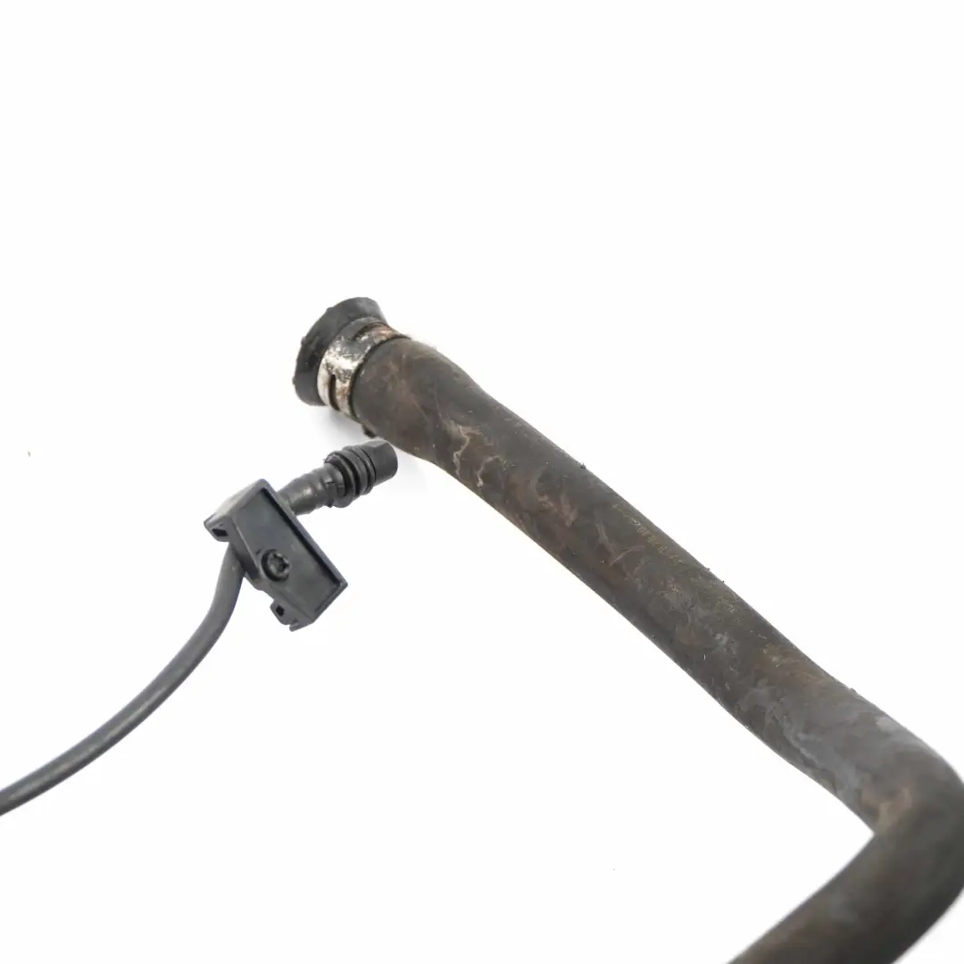 Réservoir d'expansion de liquide de refroidissement pour Peugeot 307 à propos du numéro de pièce 9646903180 Peugeot 307 Réservoir d'expansion de liquide de refroidissement - SKU 9646903180 - Numéro de pièce 9646903180