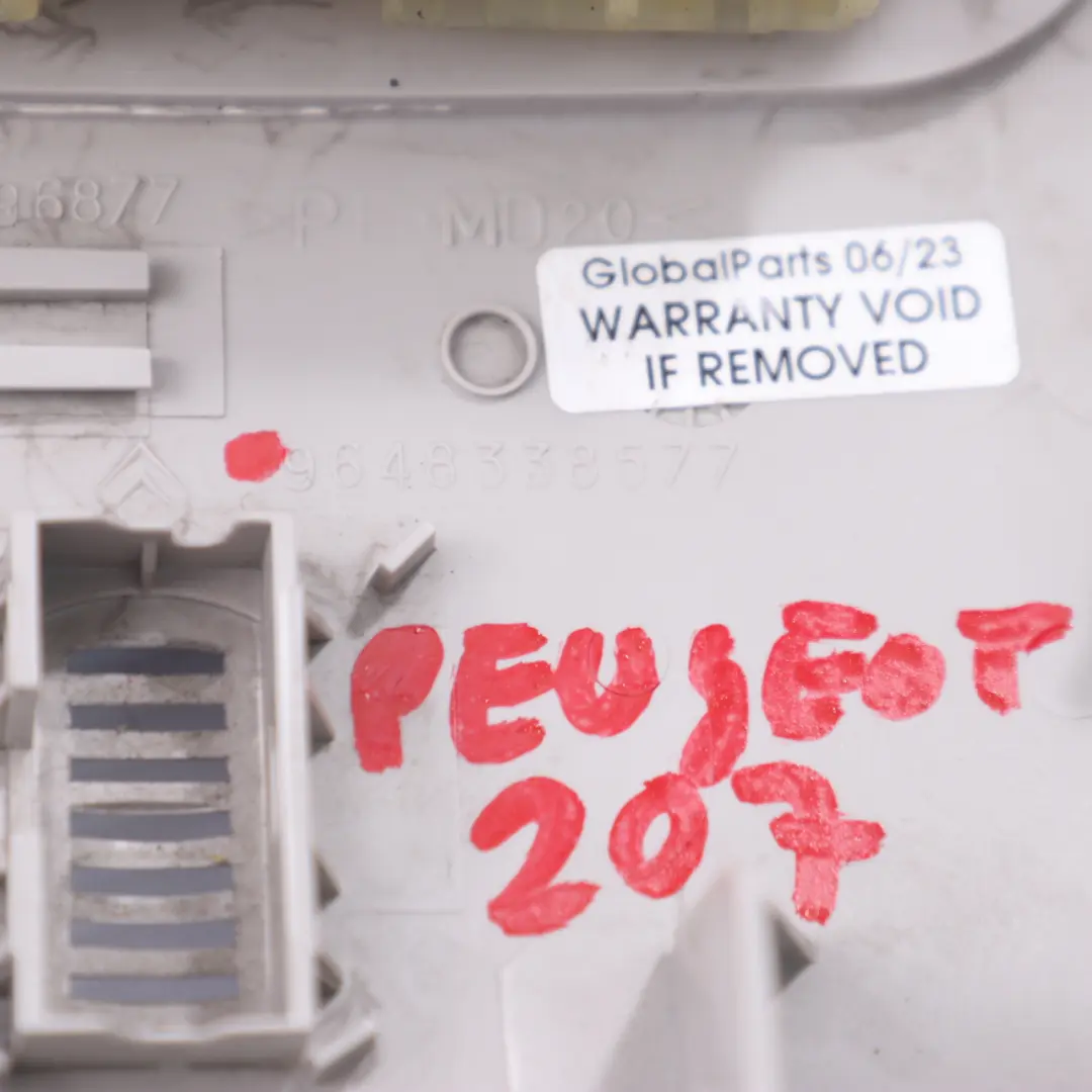 Peugeot 207 Luce Tetto Lampada lettura anteriore Pannello Interno - SKU 9648338577 - Numero di parte 9648338577