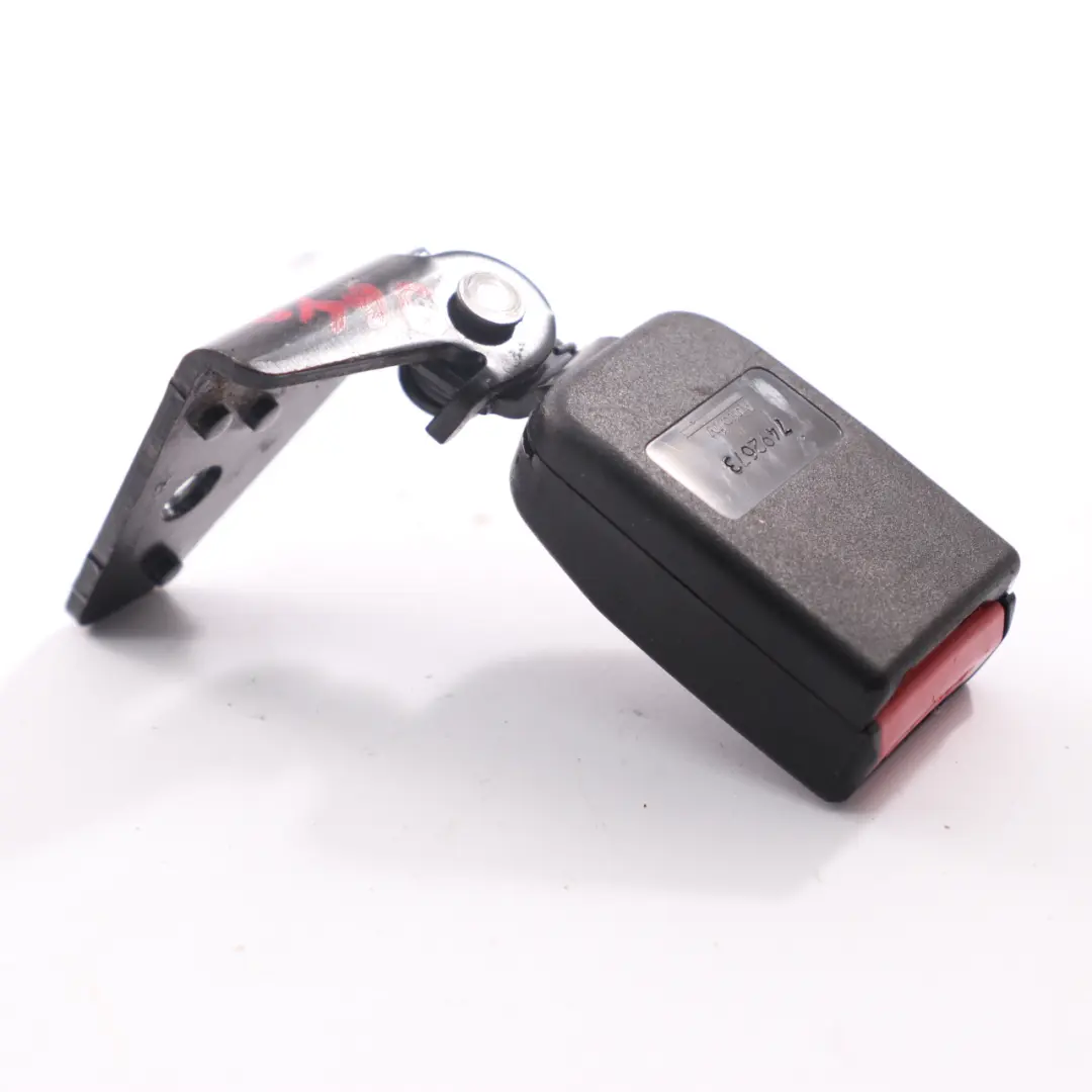 Fibbia cintura sicurezza inferiore posteriore sinistra per Peugeot 207 con numero di parte 96498078XX Peugeot 207 Fibbia cintura sicurezza inferiore posteriore sinistra - SKU 96498078XX - Numero di parte 96498078XX