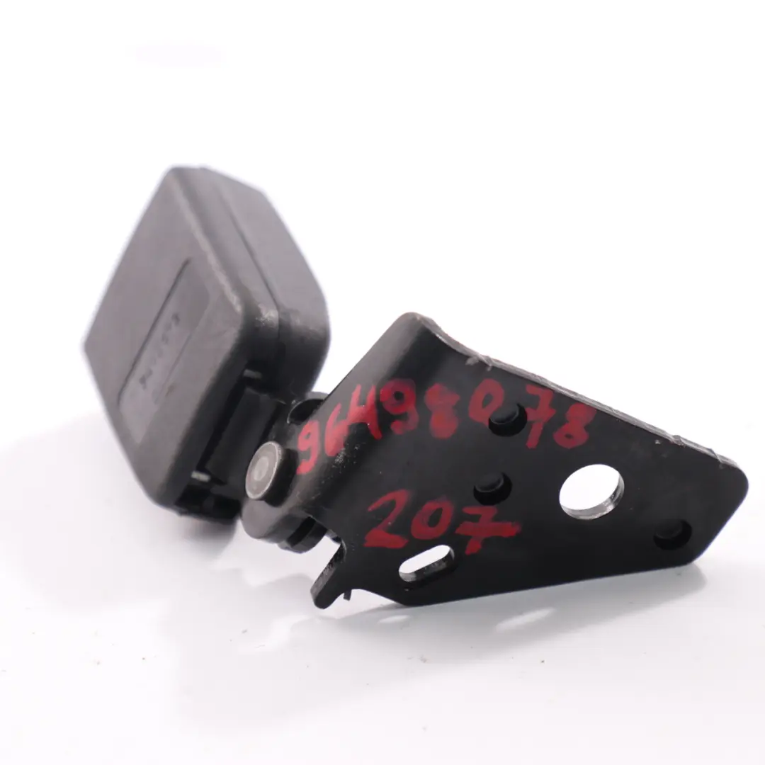 Fibbia cintura sicurezza inferiore posteriore sinistra per Peugeot 207 con numero di parte 96498078XX Peugeot 207 Fibbia cintura sicurezza inferiore posteriore sinistra - SKU 96498078XX - Numero di parte 96498078XX