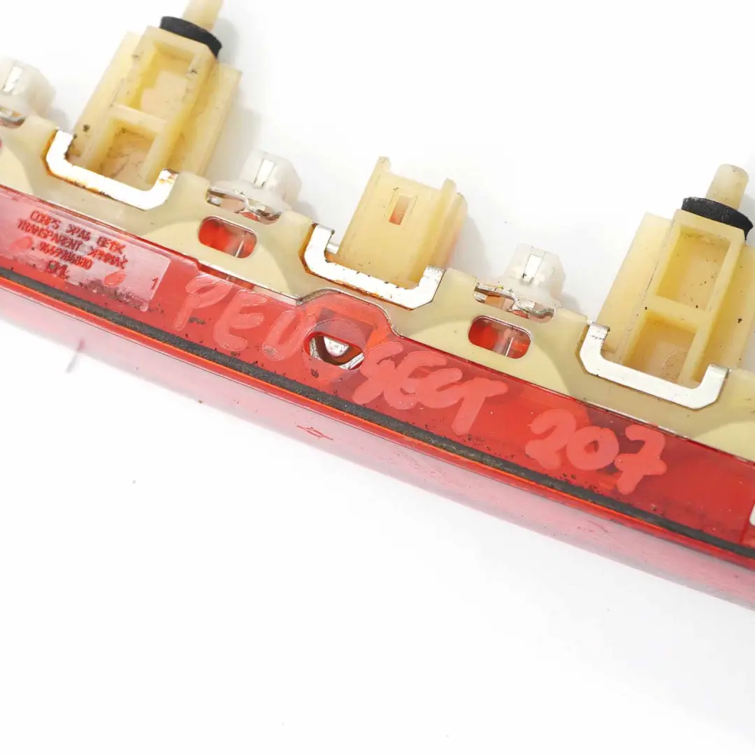 Terzo Stop Luce Freno Posteriore Portellone Coperchio per Peugeot 207 con numero di parte 9649986880 Peugeot 207 Terzo Stop Luce Freno Posteriore Portellone Coperchio - SKU 9649986880 - Numero di parte 9649986880